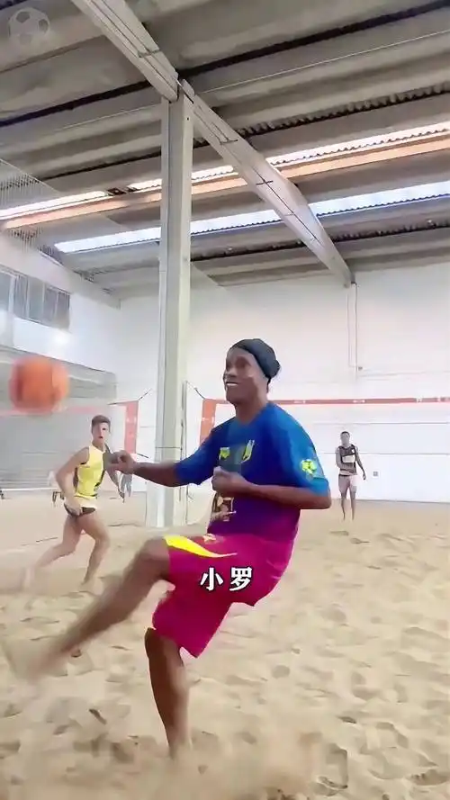 管理团队游