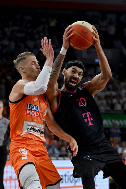 布朗不仅是 布朗不仅是