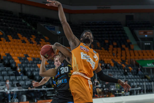 上采取了颇 上采取了颇